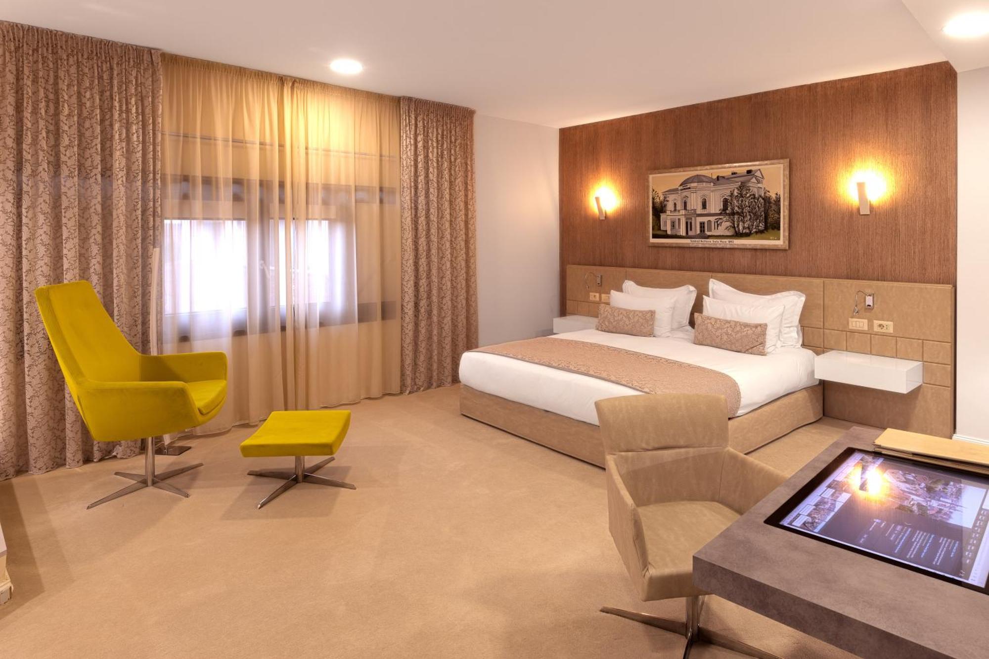 Hotel Vila Class Сату-Маре Экстерьер фото