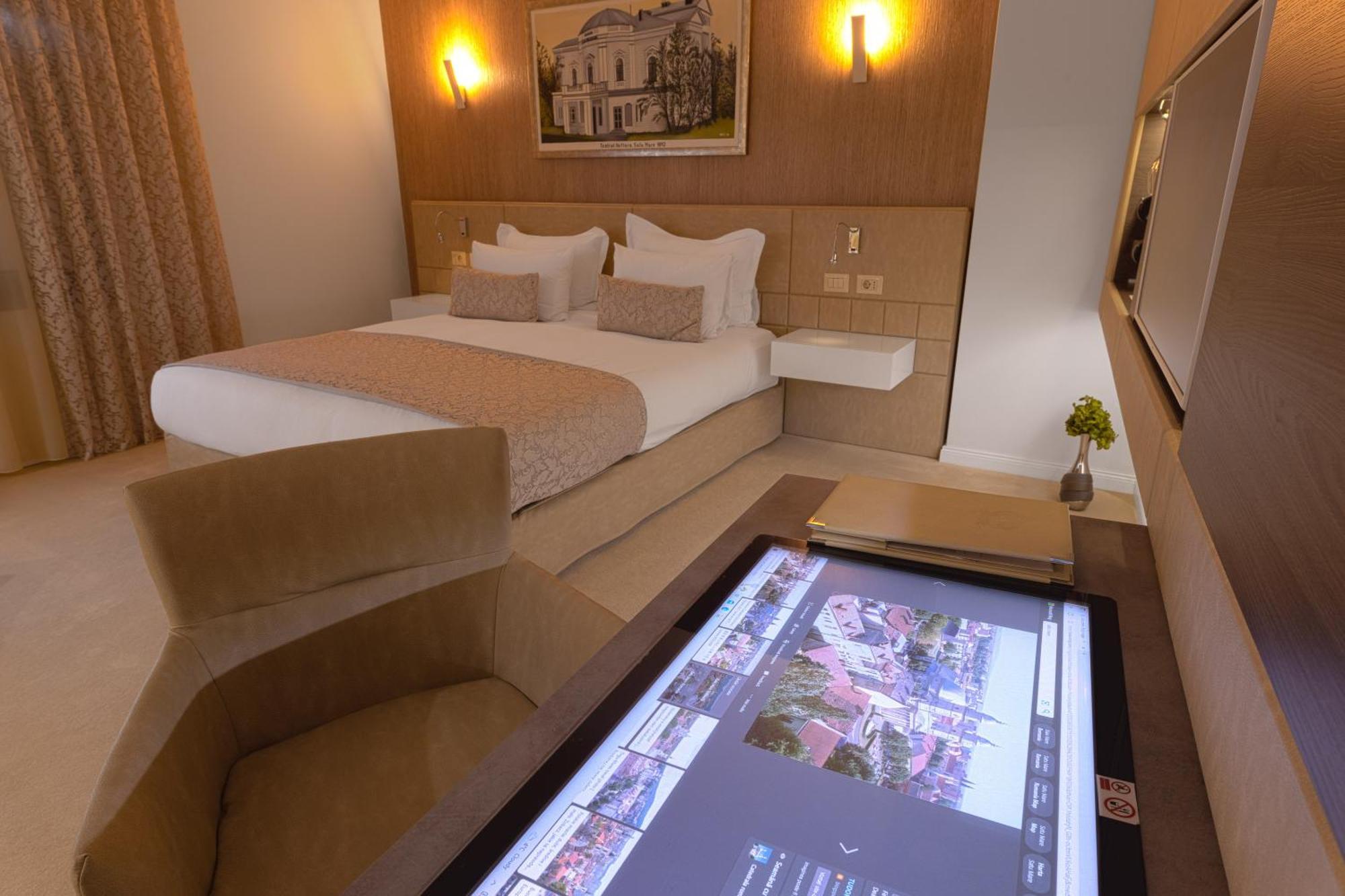 Hotel Vila Class Сату-Маре Экстерьер фото