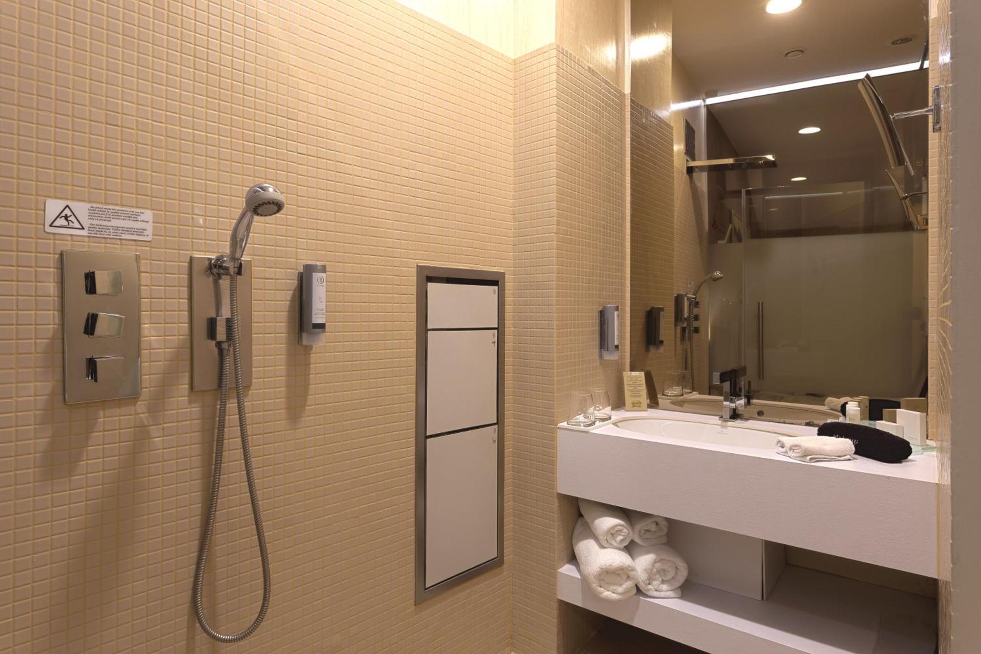 Hotel Vila Class Сату-Маре Экстерьер фото